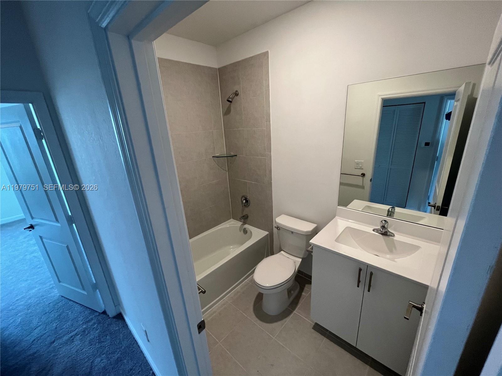 9960 Southwest 228th Terrace Miami, FL 33170 - Photo 15 of 40