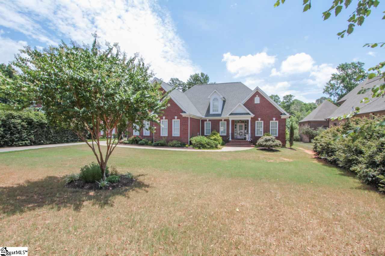 115 Birch River Road Greenville, SC 29611 - Photo 2 of 36 Gallery Image 2