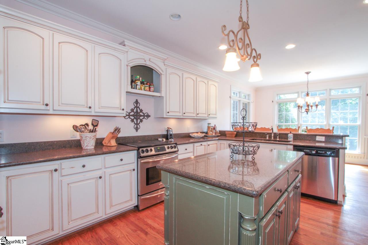 115 Birch River Road Greenville, SC 29611 - Photo 11 of 36 Gallery Image 11