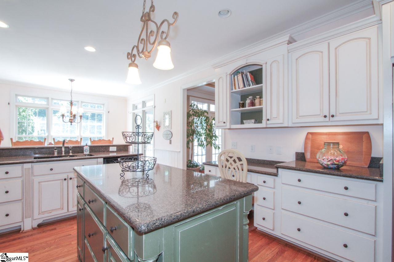 115 Birch River Road Greenville, SC 29611 - Photo 13 of 36 Gallery Image 13