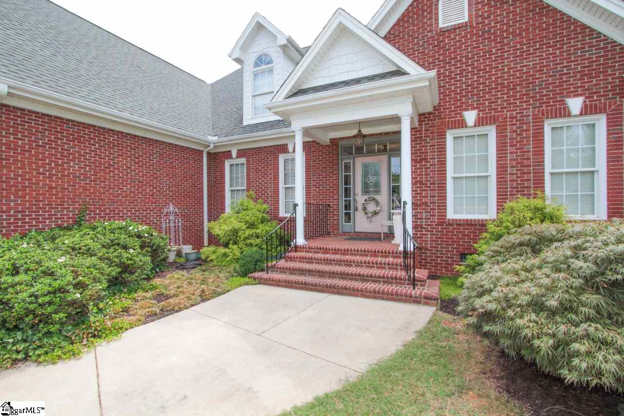 115 Birch River Road Greenville, SC 29611 - Photo 3 of 36 Gallery Image 3