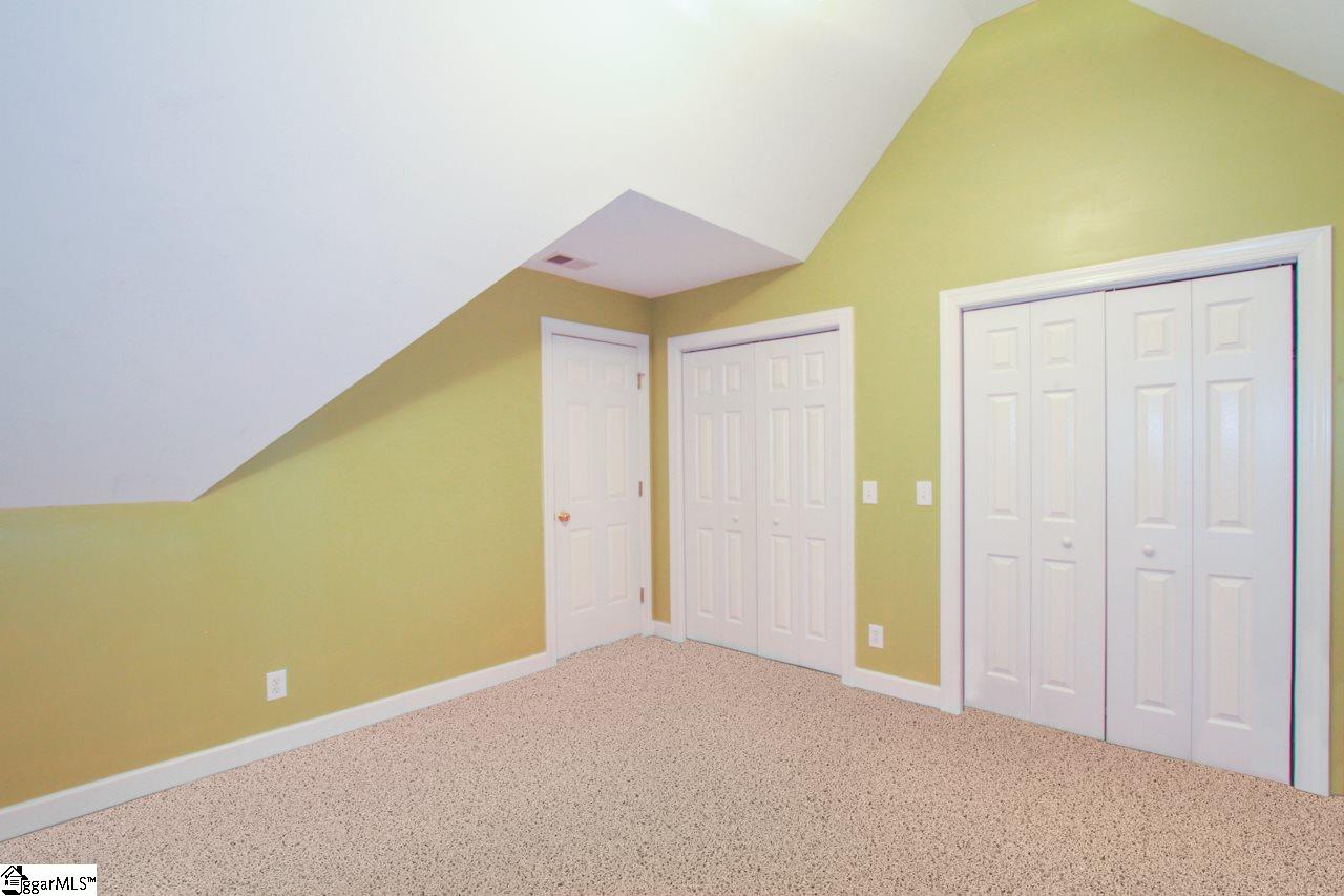 115 Birch River Road Greenville, SC 29611 - Photo 33 of 36 Gallery Image 33