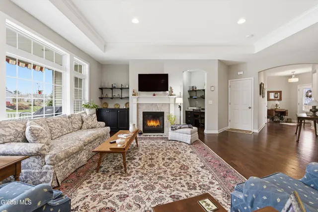 $550,000 | 27 Rosemore Place, Halfmoon, NY 12065