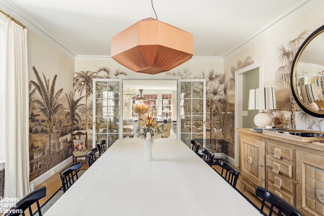 1088 Park Avenue, Unit 12A Manhattan, NY 10128 - Photo 6 of 20 Gallery Image 6