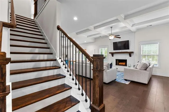 a living room with furniture or fireplace and a flat screen tv