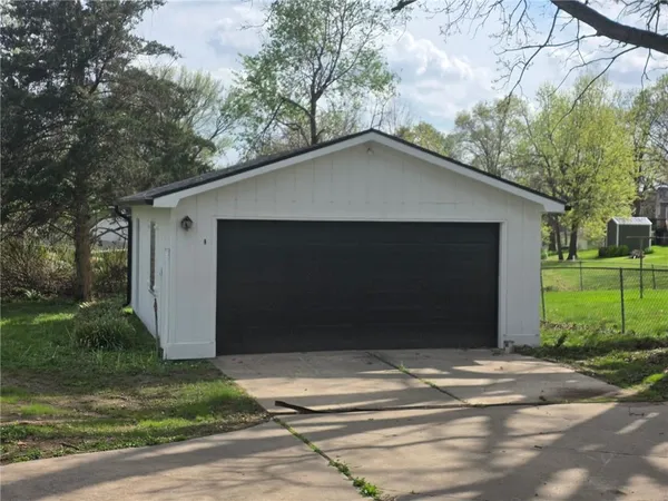 $225,000 | 405 West 6th Street, Carrollton, MO 64633