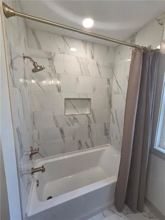 $225,000 | 405 West 6th Street, Carrollton, MO 64633