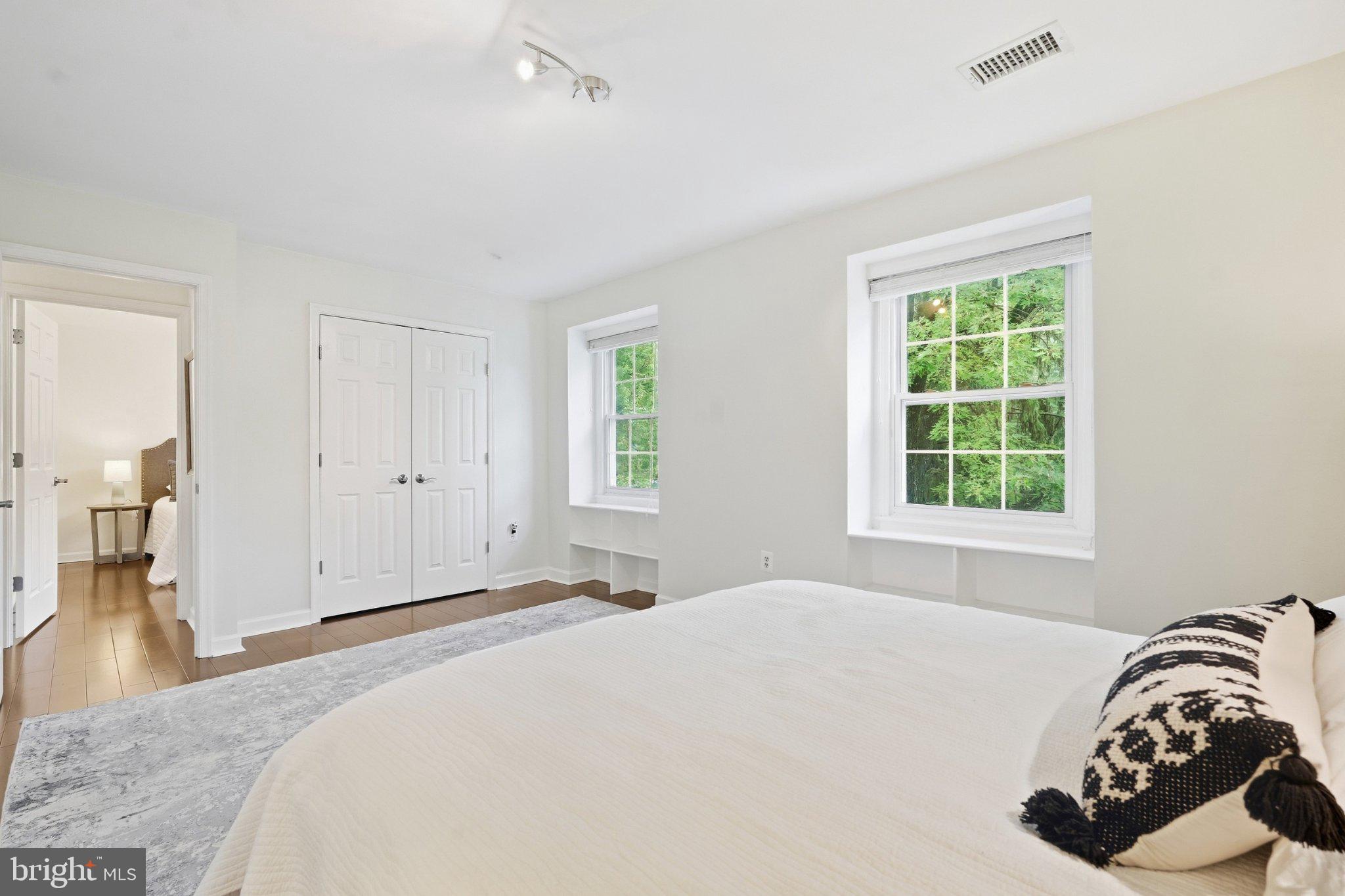 12404 Kings Lake Drive Reston, VA 20191 - Photo 29 of 49 Gallery Image 29