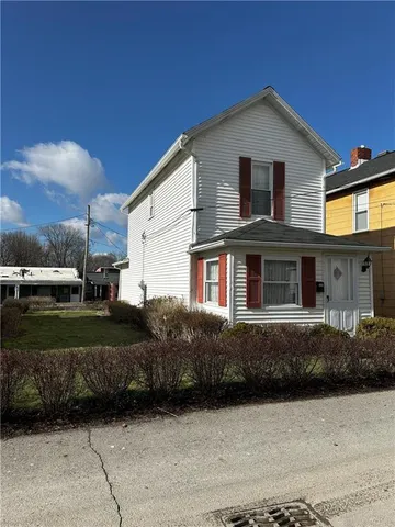 $110,000 | 222-223 Keystone Way, Ellwood City, PA 16117