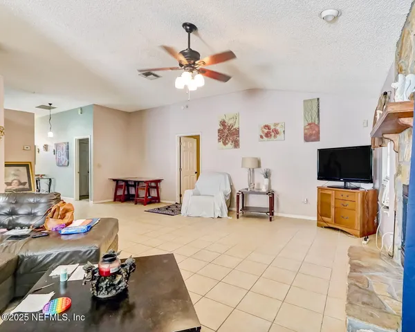 $250,000 | 84016 St Paul Boulevard, Yulee, FL 32097