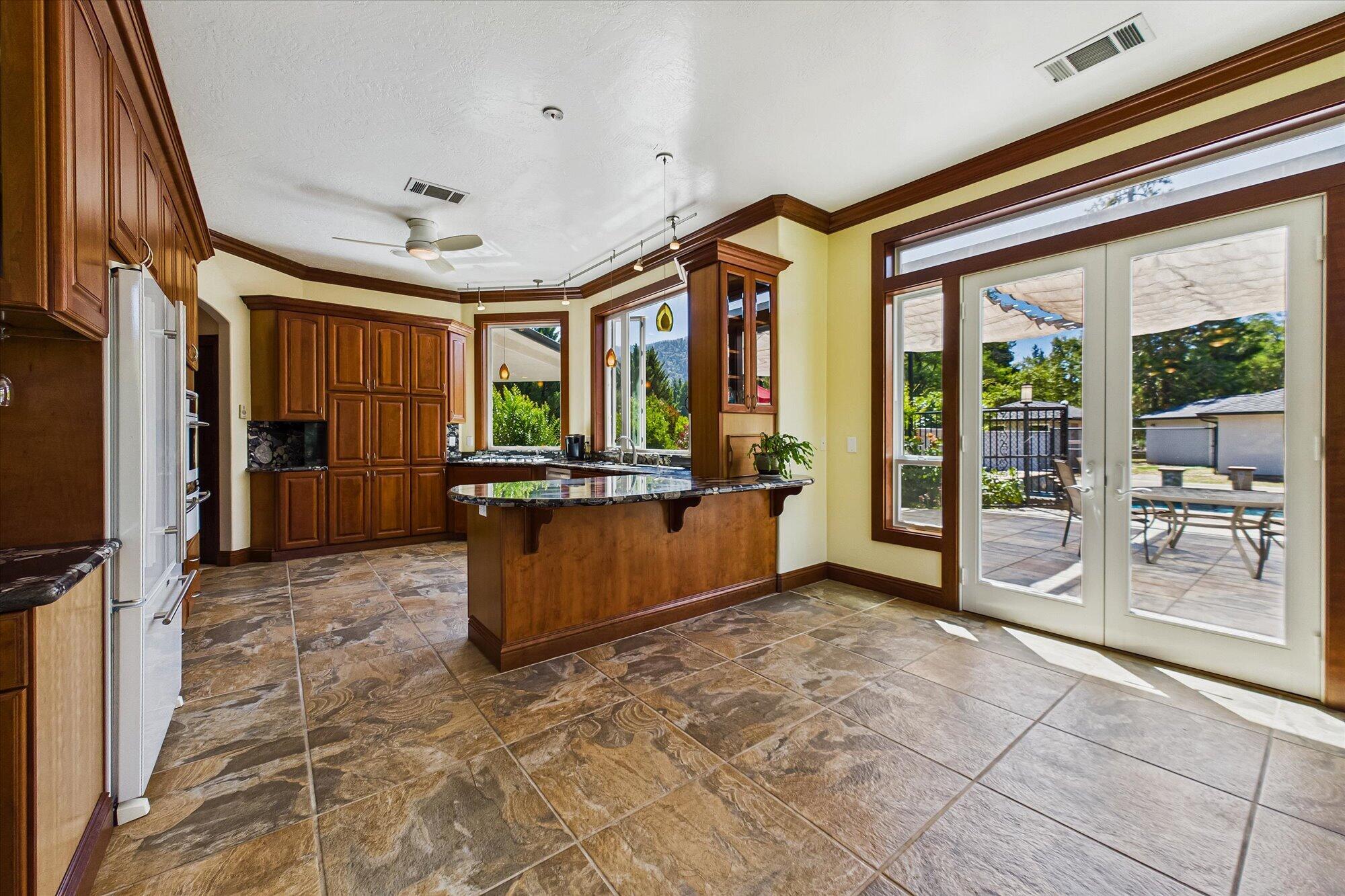 344 Patterson Road Willow Creek, CA 95573 - Photo 35 of 105