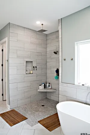 $744,000 | 4999 Lago Vista, Athens, TX 75752