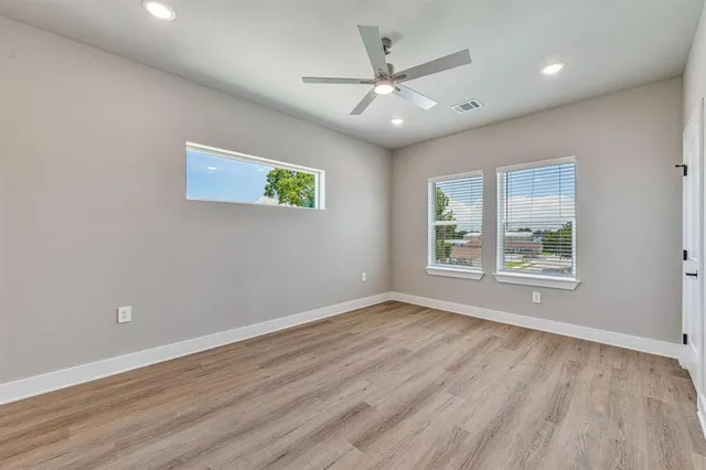 a view of an empty walk in closet