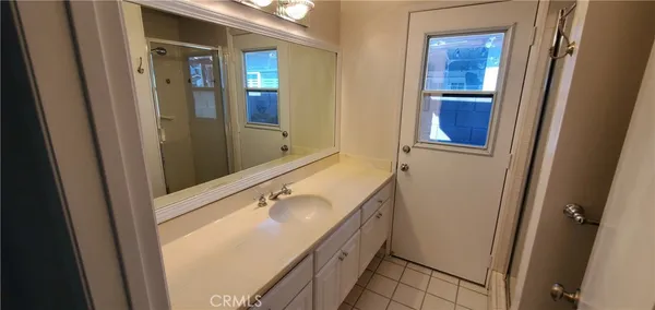 $4,100 | 15038 Hiawatha Street, Mission Hills, CA 91345