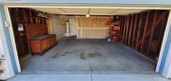 $4,100 | 15038 Hiawatha Street, Mission Hills, CA 91345