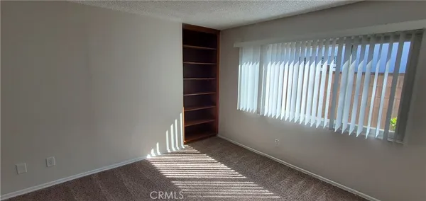 $4,100 | 15038 Hiawatha Street, Mission Hills, CA 91345