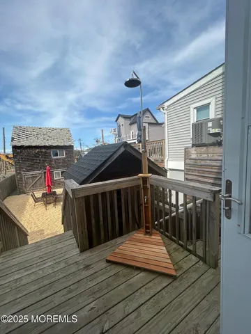 $2,975 | 17 Church Street, Sea Bright, NJ 07760