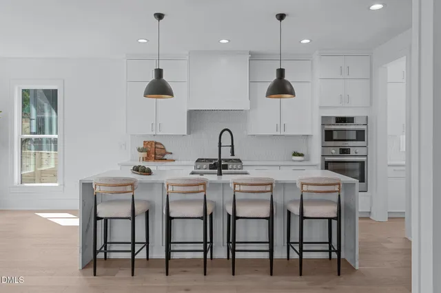 $1,230,000 | 1005 Addison Place, Raleigh, NC 27610