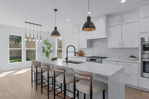 $1,230,000 | 1005 Addison Place, Raleigh, NC 27610