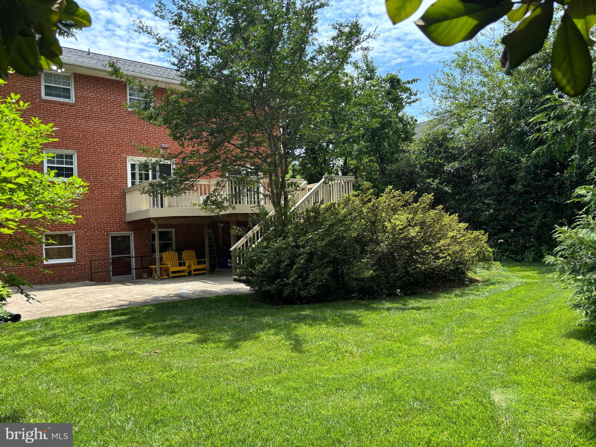 6519 Winnepeg Road Bethesda, MD 20817 - Photo 4 of 38 Bacyard