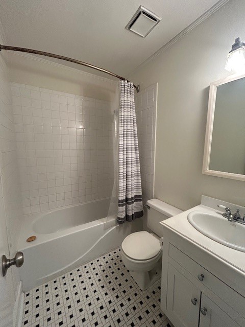 217 Pine Street St. Simons Island, GA 31522 - Photo 9 of 16