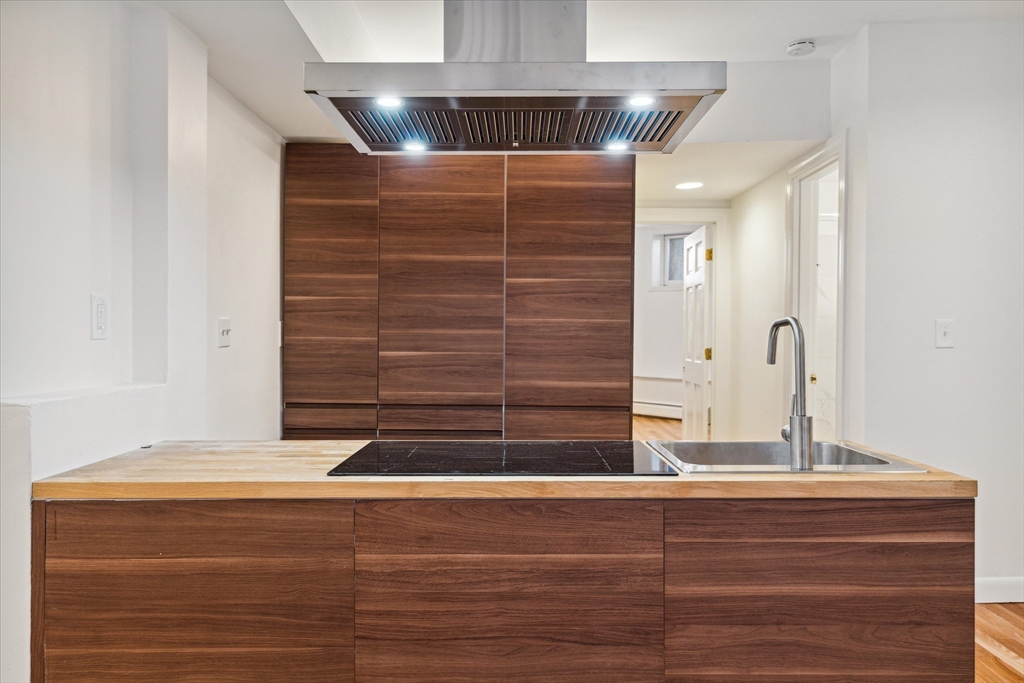 432 Marlborough Street, Unit B Boston, MA 02115 - Photo 5 of 15