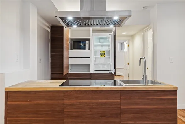 $3,650 | 432 Marlborough Street, Unit B, Boston, MA 02115