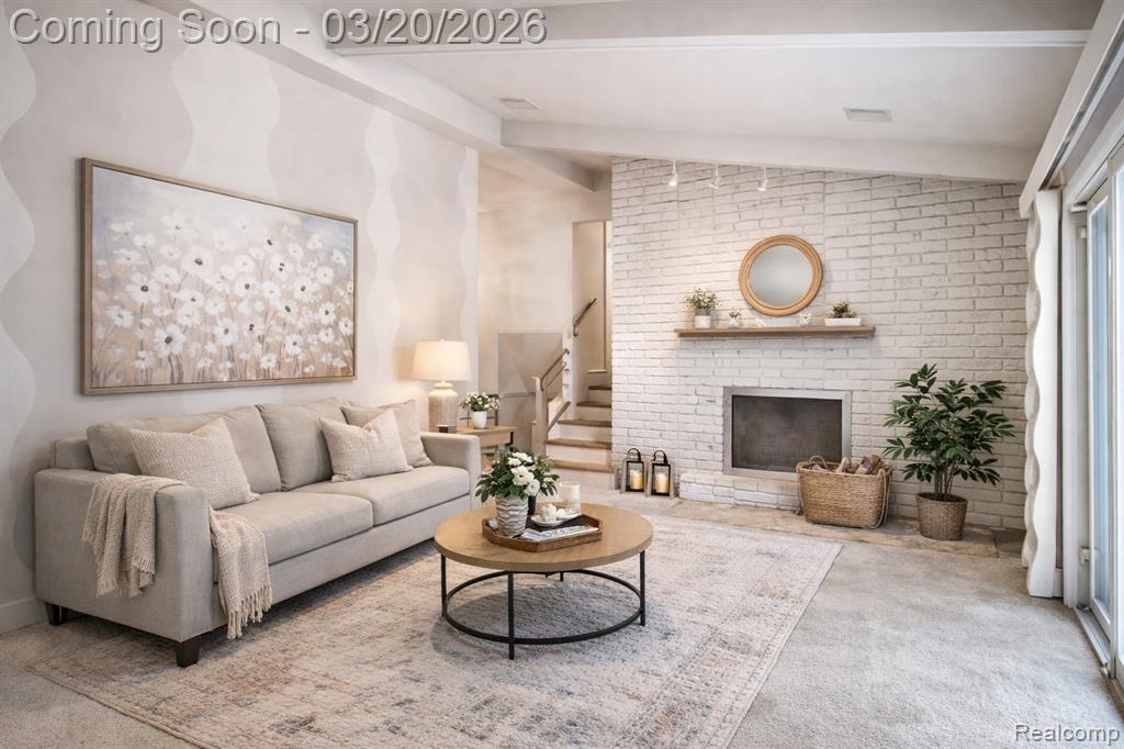 5832 Shaun Road West Bloomfield, MI 48322 - Photo 5 of 42 Gallery Image 5
