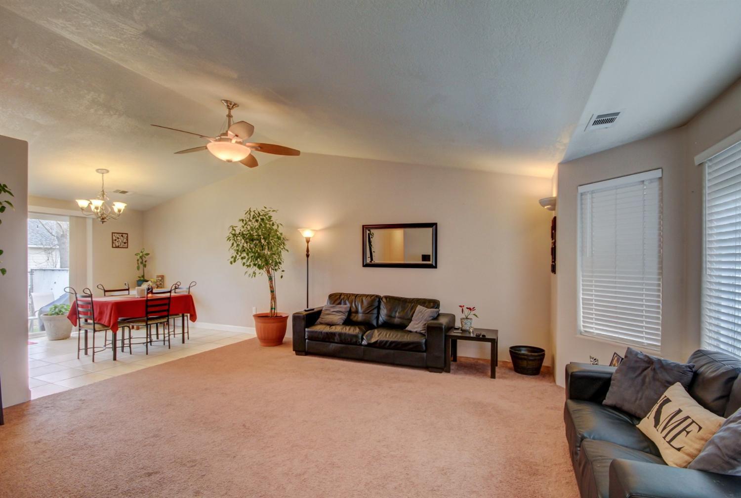 1250 Rochelle Court Central Point, OR 97502 - Photo 5 of 20 Additional Photo