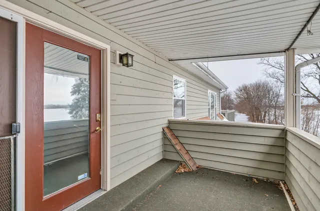 $419,000 | 278 North State Street, Hampshire, IL 60140