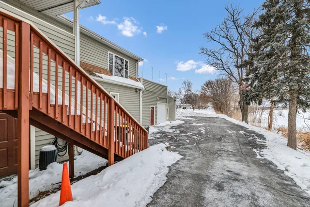 $419,000 | 278 North State Street, Hampshire, IL 60140