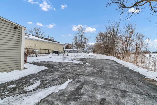 $419,000 | 278 North State Street, Hampshire, IL 60140