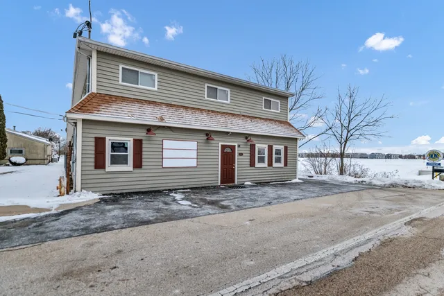 $419,000 | 278 North State Street, Hampshire, IL 60140