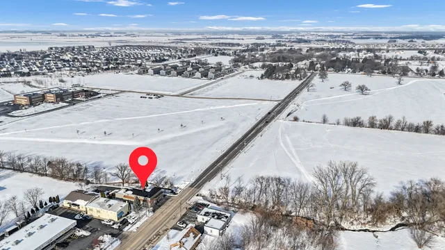 $419,000 | 278 North State Street, Hampshire, IL 60140