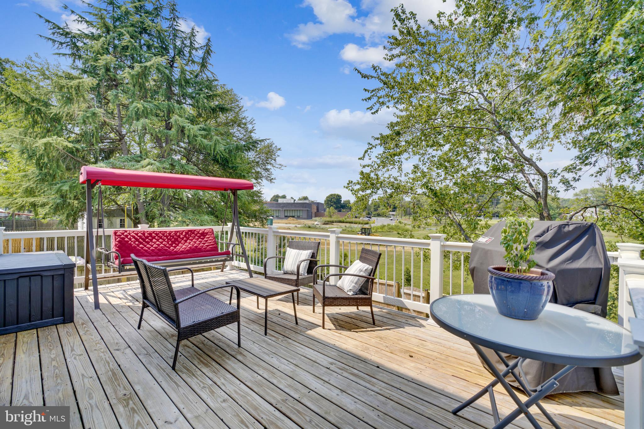 134 Oakwood Road Edgewater, MD 21037 - Photo 25 of 33 amazing back deck
