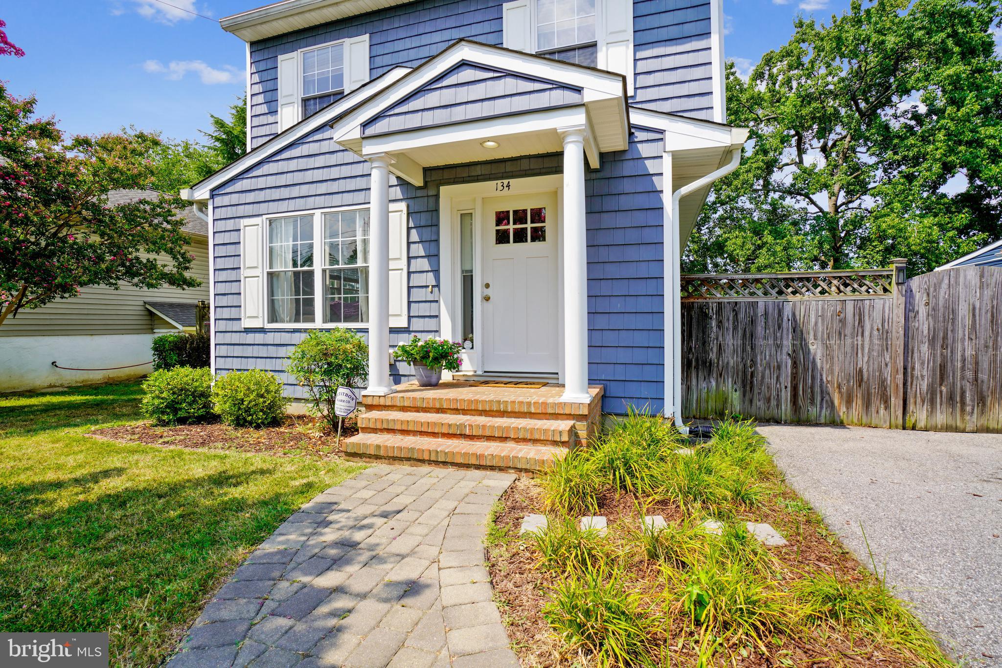 134 Oakwood Road Edgewater, MD 21037 - Photo 32 of 33 adorable front porch and paver walkway