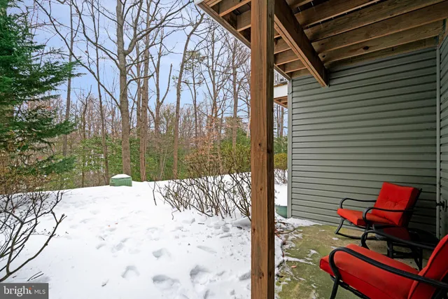 $354,900 | 5950 Kimberly Anne Way, Unit 101, Alexandria, VA 22310