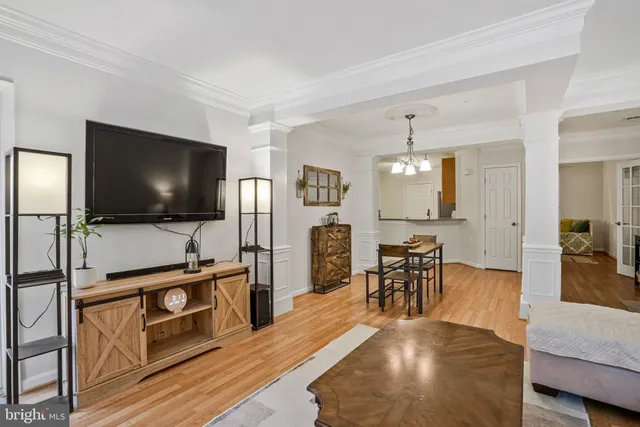 $354,900 | 5950 Kimberly Anne Way, Unit 101, Alexandria, VA 22310