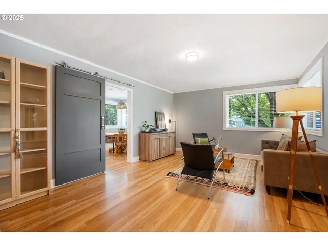 $399,000 | 420 South State Street, Lake Oswego, OR 97034