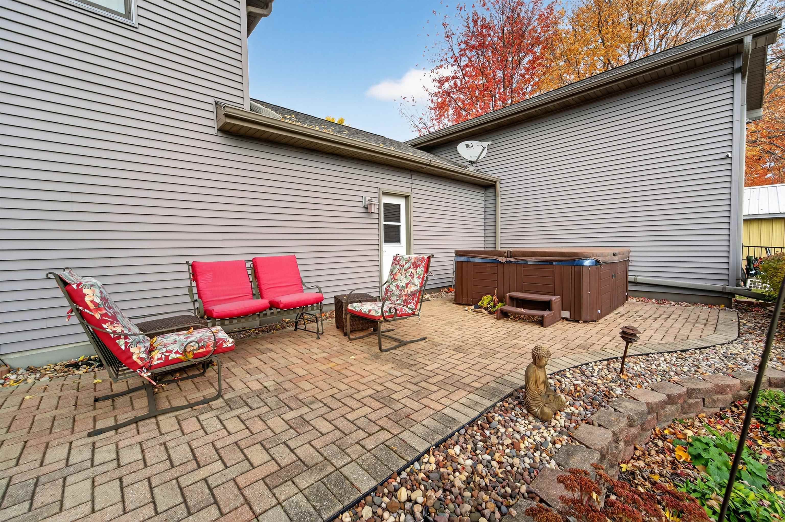 1881 West Main Street Appleton, WI 54911 - Photo 66 of 89
