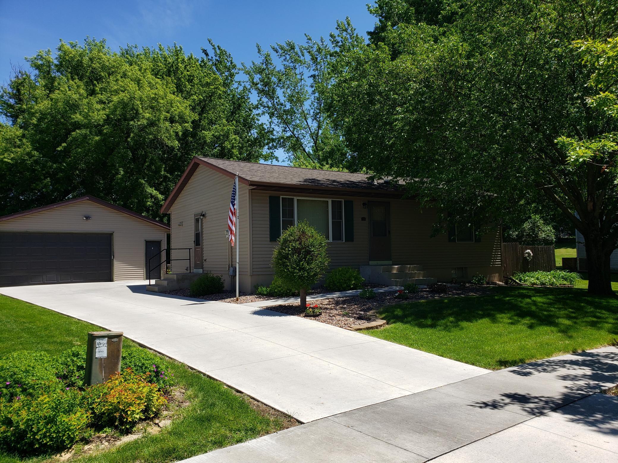 770 41st Avenue Northwest Rochester, MN 55901 - Photo 1 of 1 Gallery Image 1