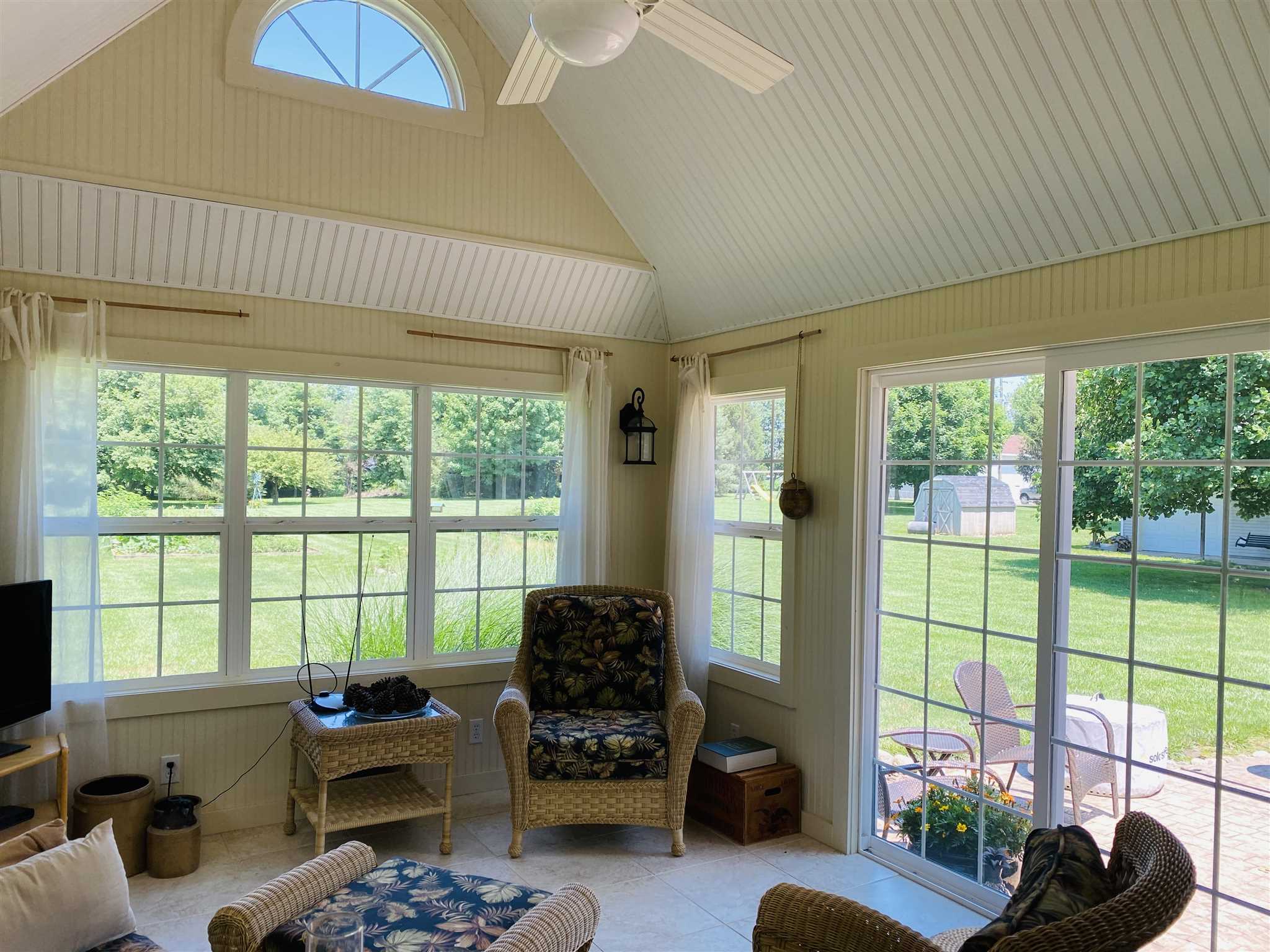 1445 Douglas Road Bremen, IN 46506 - Photo 14 of 34 Gallery Image 14