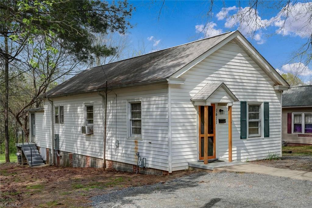 1411 Ridge Avenue Eden, NC 27288 - Photo 1 of 33 Gallery Image 1