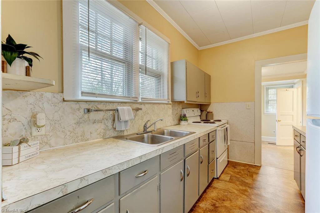 1411 Ridge Avenue Eden, NC 27288 - Photo 23 of 33 Gallery Image 23