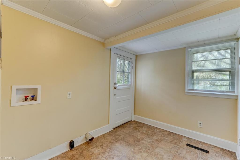 1411 Ridge Avenue Eden, NC 27288 - Photo 26 of 33 Gallery Image 26