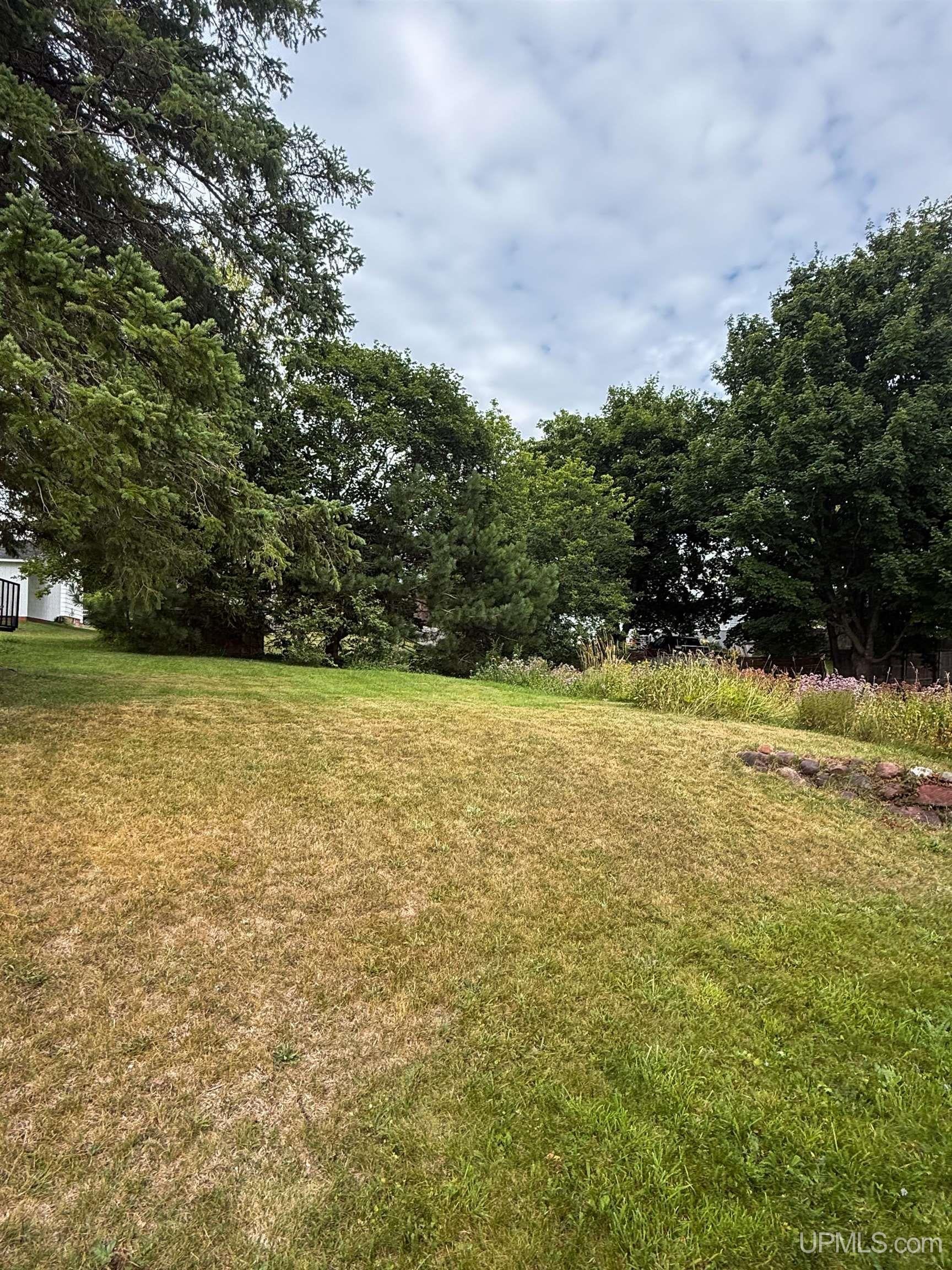 25186 Ridge Street Calumet, MI 49913 - Photo 69 of 70 Gallery Image 69