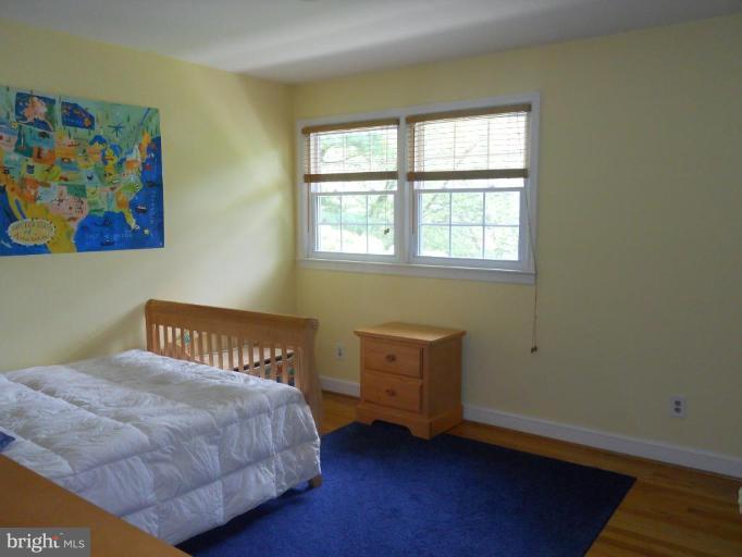 7117 Devonshire Road Alexandria, VA 22307 - Photo 15 of 21 Bedroom #1