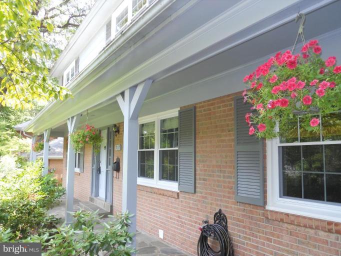 7117 Devonshire Road Alexandria, VA 22307 - Photo 21 of 21 Exterior #2