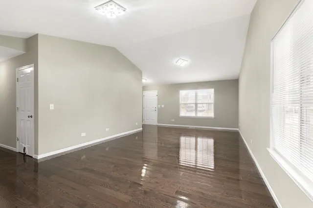 $310,000 | 1308 Dahlgren Lane, Minooka, IL 60447