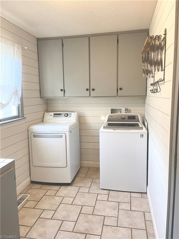 274 Ellis Hardy Road Pinnacle, NC 27043 - Photo 25 of 29